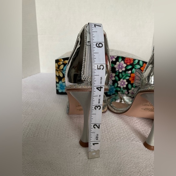 Chase + Chloe Silver Sculptural Heels with Butterfly Detail - Picture 10 of 11